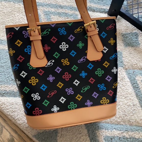 Bag - Picture 1 of 3
